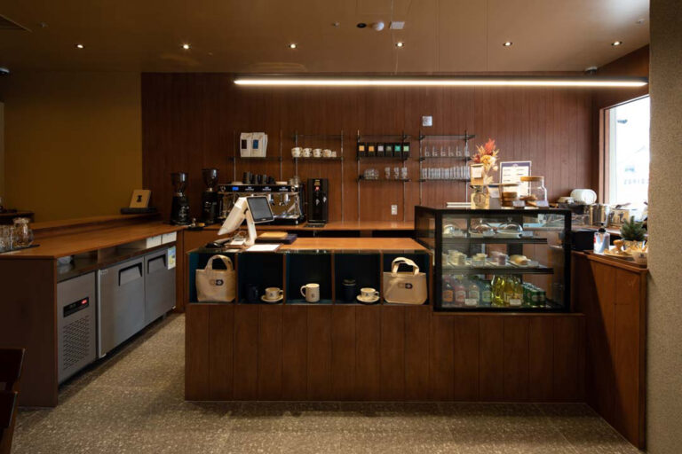 WOODJEAN 매장 인테리어